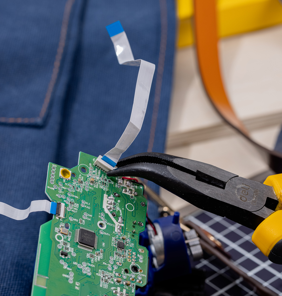 DELI μυτοτσίμπιδο κυρτό DL2306 με αντιολισθητικές λαβές, 160mm - Image 2