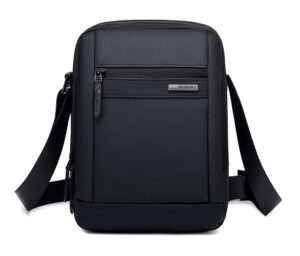 GOLDEN WOLF τσάντα ώμου GKB00732 με θήκη tablet, 3L, μαύρη